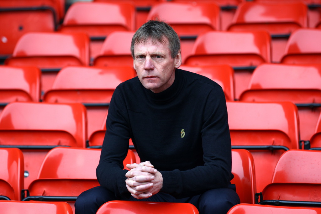 Stuart+Pearce+Unveiled+New+Nottingham+Forest+-dvbEQlg31_x